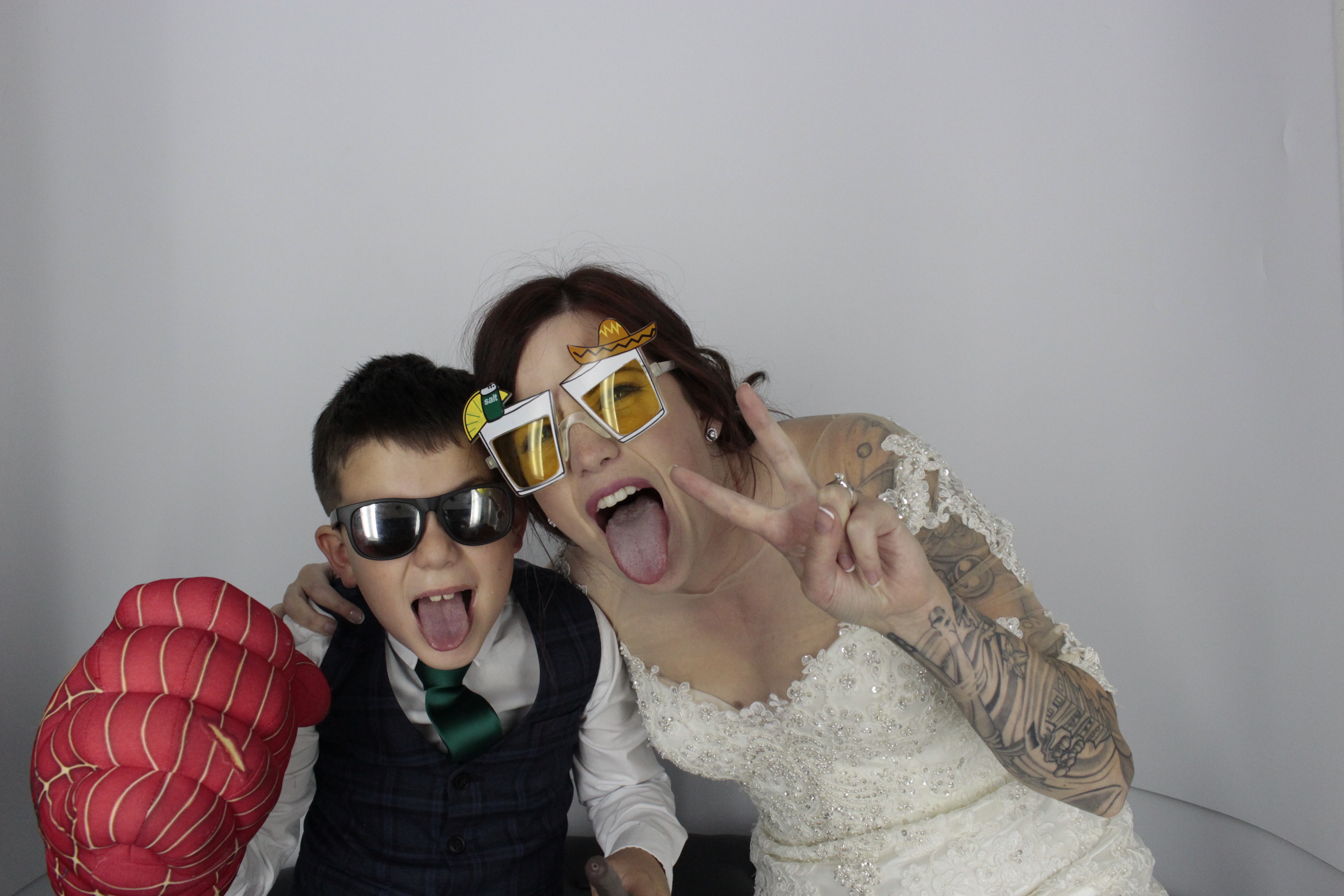 Ben & Kelly's Wedding | View more photos from the event at gallery.myphotoboothexperience.co.uk/u/MyPhotoBoothExperienceLtd/Ben-Kellys-Wedding